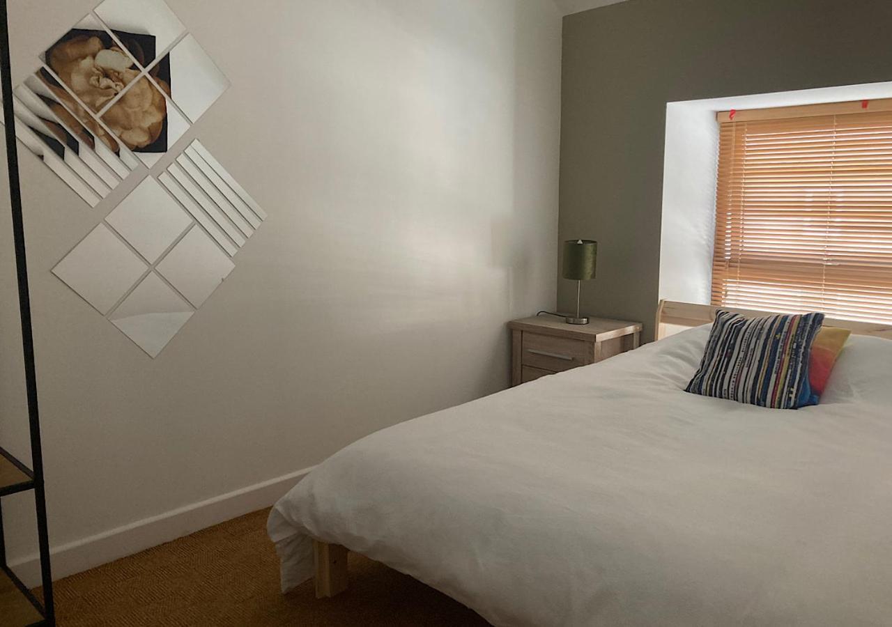 Kilaturley House Apartment Swinford Bagian luar foto